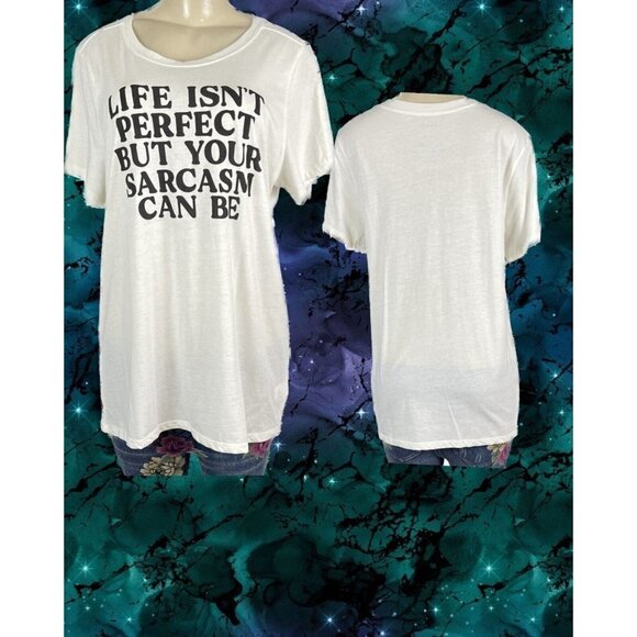 Torrid 0-L Vanilla Life Isn't Perfect Statement Crew Neck Short Sleeve Tee - Picture 1 of 6